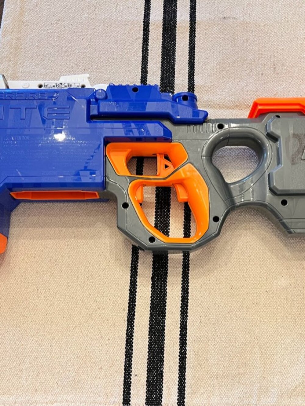 Nerf N-Strike Hyperfire Blaster - Picture 2 of 2
